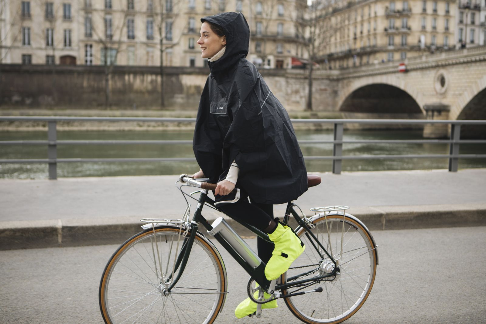VAUDE - COPRISCARPE IMPERMEABILE BIKE GAITER SHORT NEON YELLOW 136 01279 - immagine 4