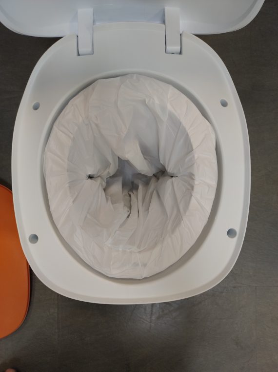 FREUCAMP - WC AUTOMATICO SMALL  A SACCHETTO 023WC-AUT-SB - immagine 4