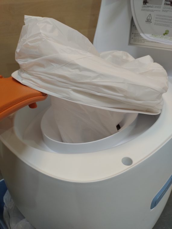 FREUCAMP - WC AUTOMATICO SMALL  A SACCHETTO 023WC-AUT-SB - immagine 3
