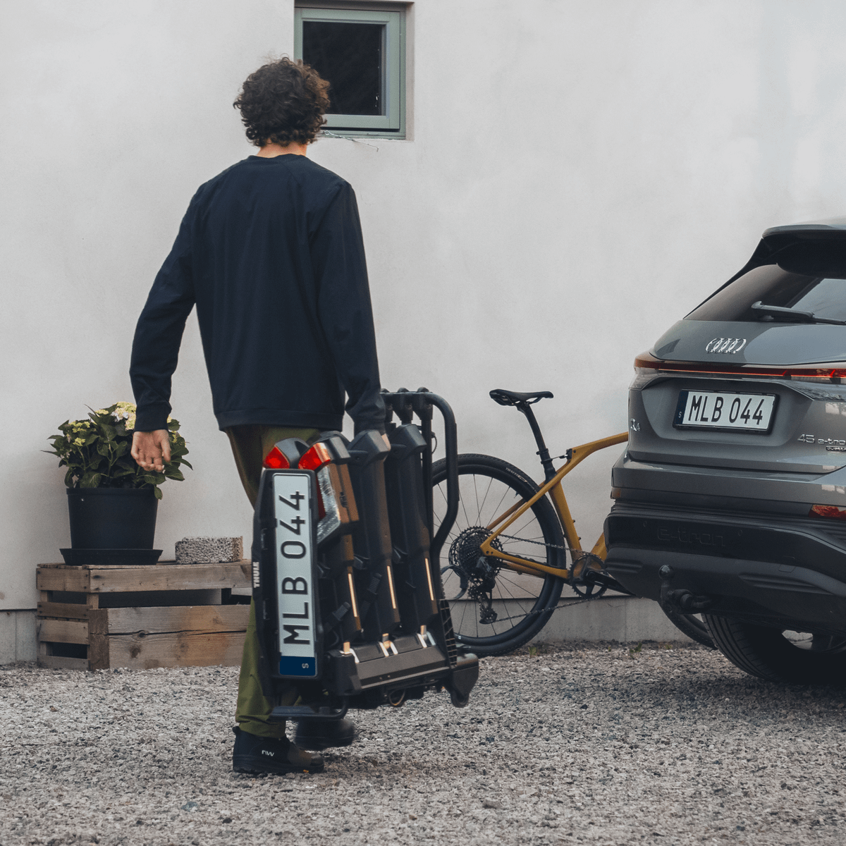 THULE - PORTABICI GANCIO EASYFOLD3 3 BICI 945100 - immagine 5
