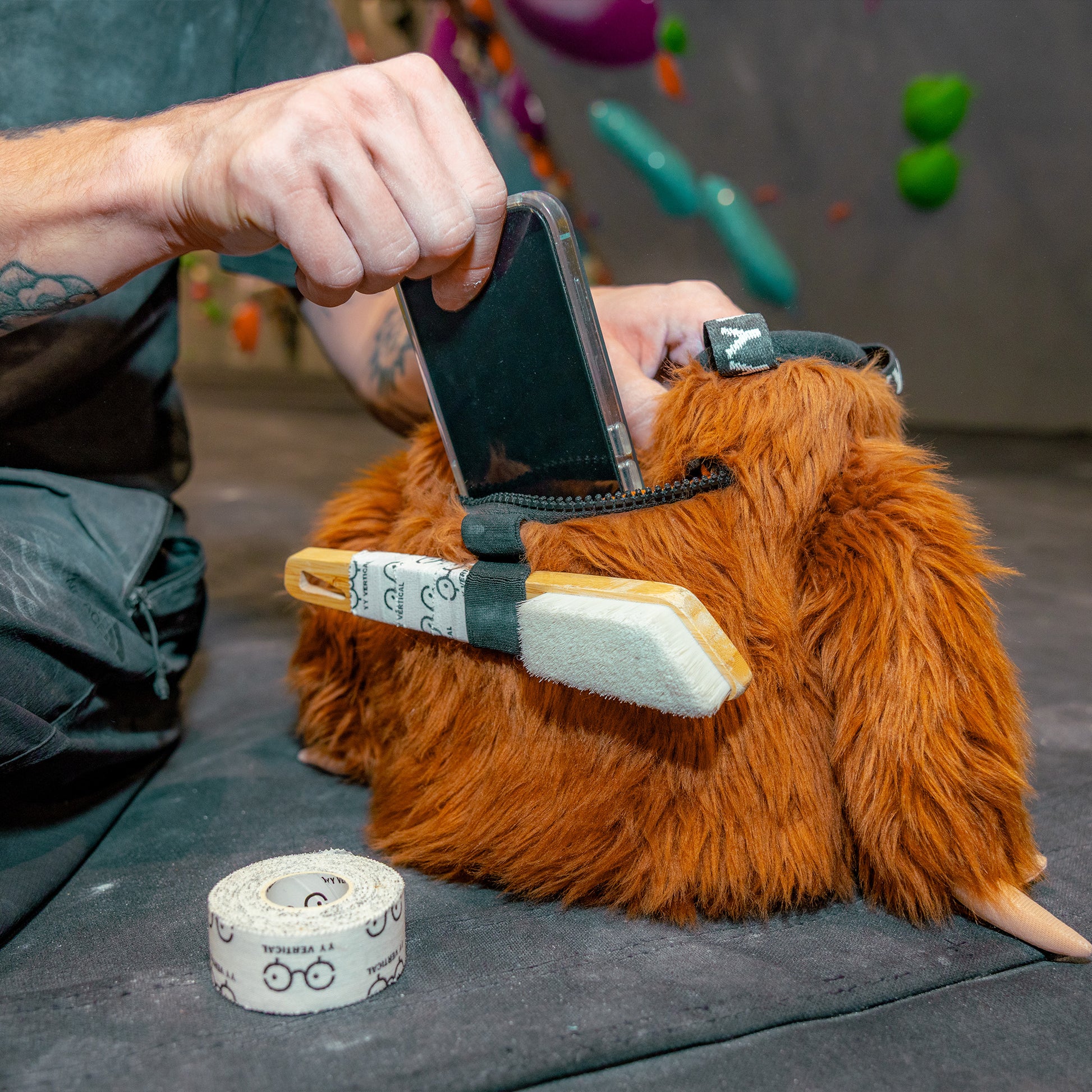 YY VERTICAL – BOULDER CHALK BAG – SAM.BOULDER BRADIPO SLOTH PARESSEUX - immagine 4